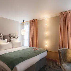Hotel Handsome