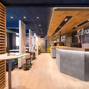  Pensión Ibis Budget Bilbao España